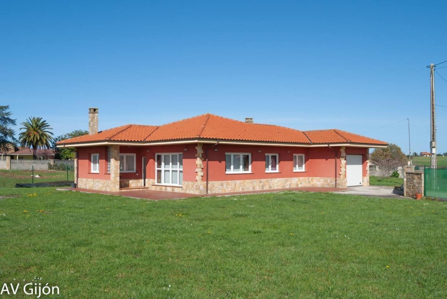 Holiday home Av Casa Aurora Quintes *